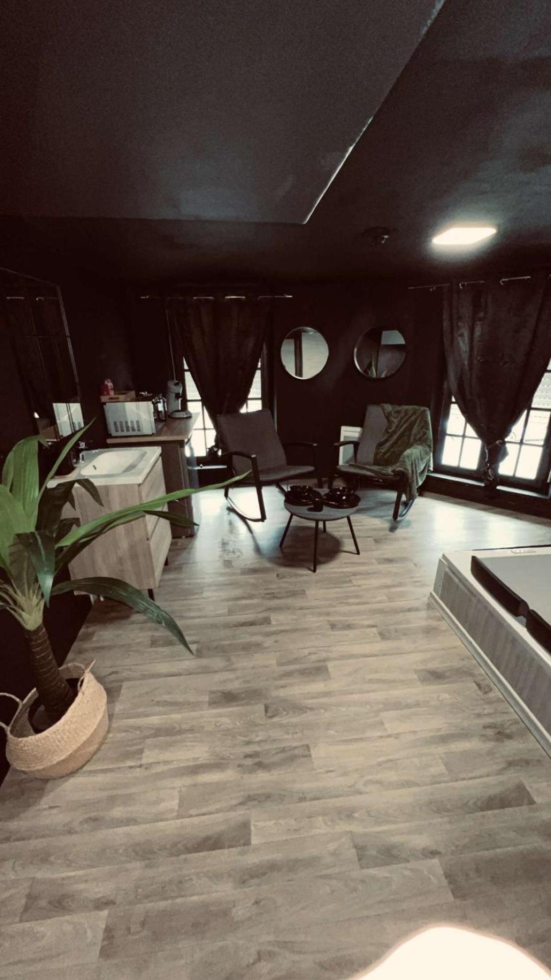 Magnifique Loft 35M2 Jacuzzi Rvb Night 1 Hotel Amiens Kültér fotó